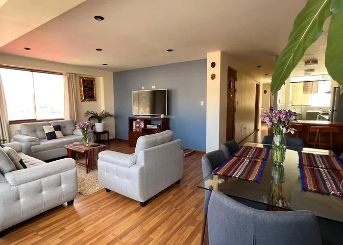 Hermoso Departamento En Zona Residencial De