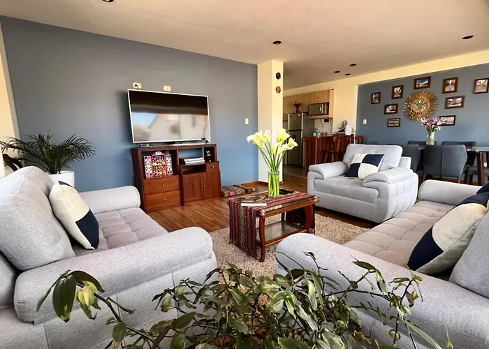 Apartamento Hermoso Departamento En Zona Residencial De *